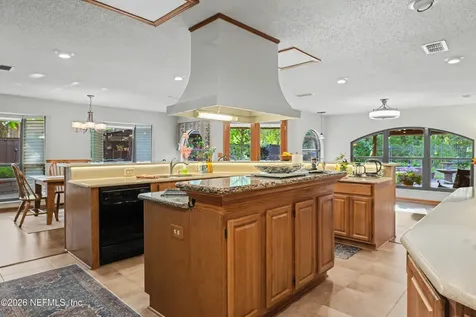 5322 Secluded Oaks Lane Jacksonville FL 32210
