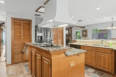 5322 Secluded Oaks Lane Jacksonville FL 32210