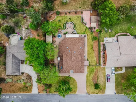 5322 Secluded Oaks Lane Jacksonville FL 32210