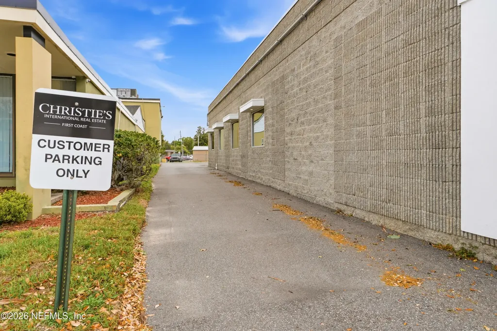 1611 Atlantic Boulevard Jacksonville FL 32207