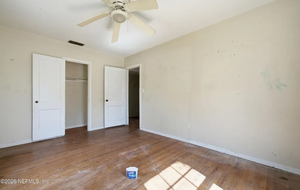 8004 Delaware Avenue Jacksonville FL 32208