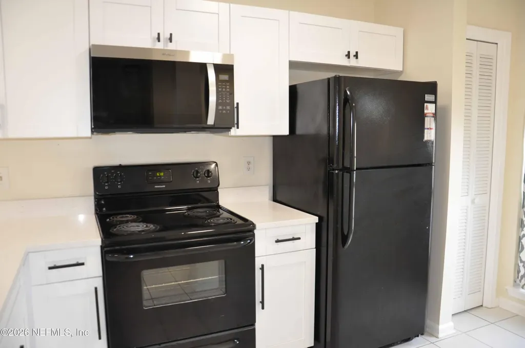 2074 S 2nd Street Jacksonville Beach FL 32250