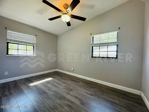 246 Sara Drive Jacksonville FL 32218