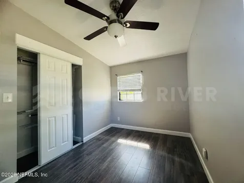 246 Sara Drive Jacksonville FL 32218