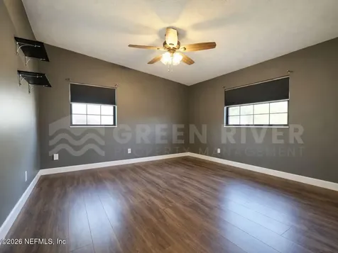 246 Sara Drive Jacksonville FL 32218