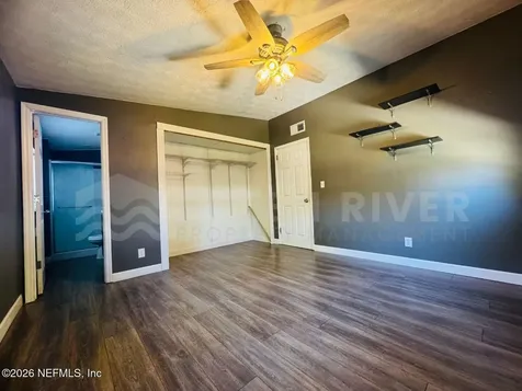 246 Sara Drive Jacksonville FL 32218
