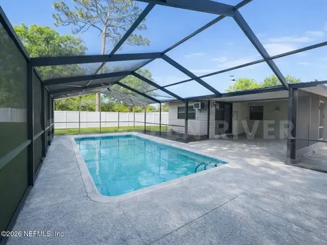 246 Sara Drive Jacksonville FL 32218