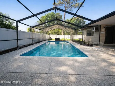 246 Sara Drive Jacksonville FL 32218