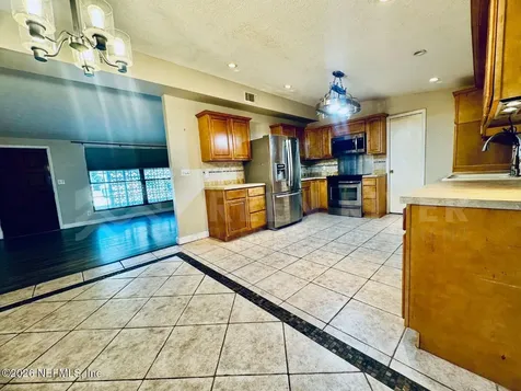 246 Sara Drive Jacksonville FL 32218