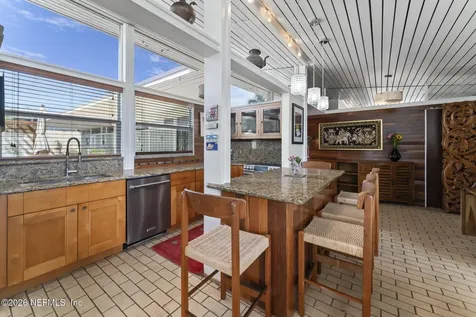 2337 Seminole Road Atlantic Beach FL 32233