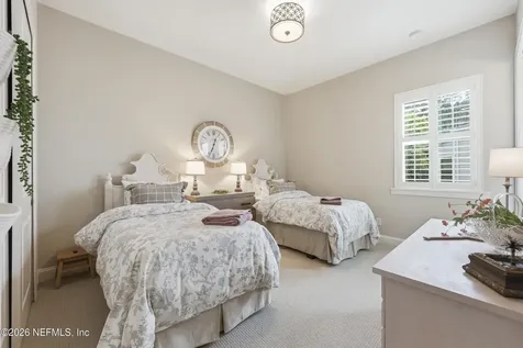 498 Freshwater Drive St. Johns FL 32259