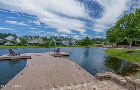 498 Freshwater Drive St. Johns FL 32259