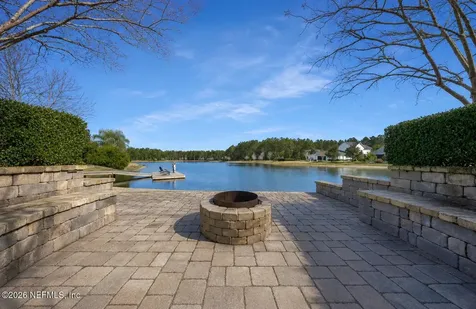 498 Freshwater Drive St. Johns FL 32259