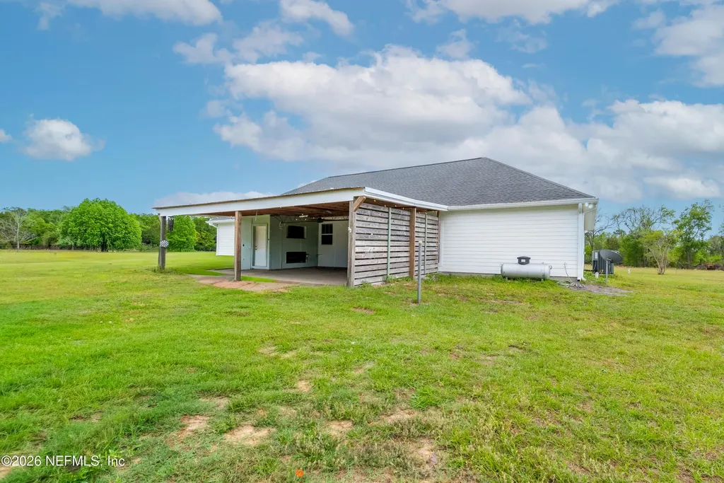 5079 SW State Road 121 Lake Butler FL 32054