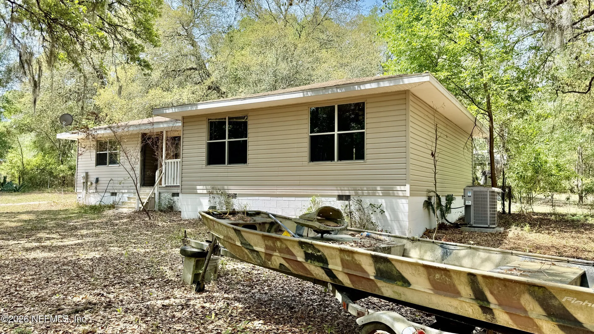 116 James Avenue Interlachen FL 32148