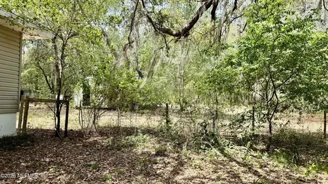 116 James Avenue Interlachen FL 32148