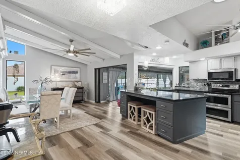 7 Folcroft Lane Palm Coast FL 32137