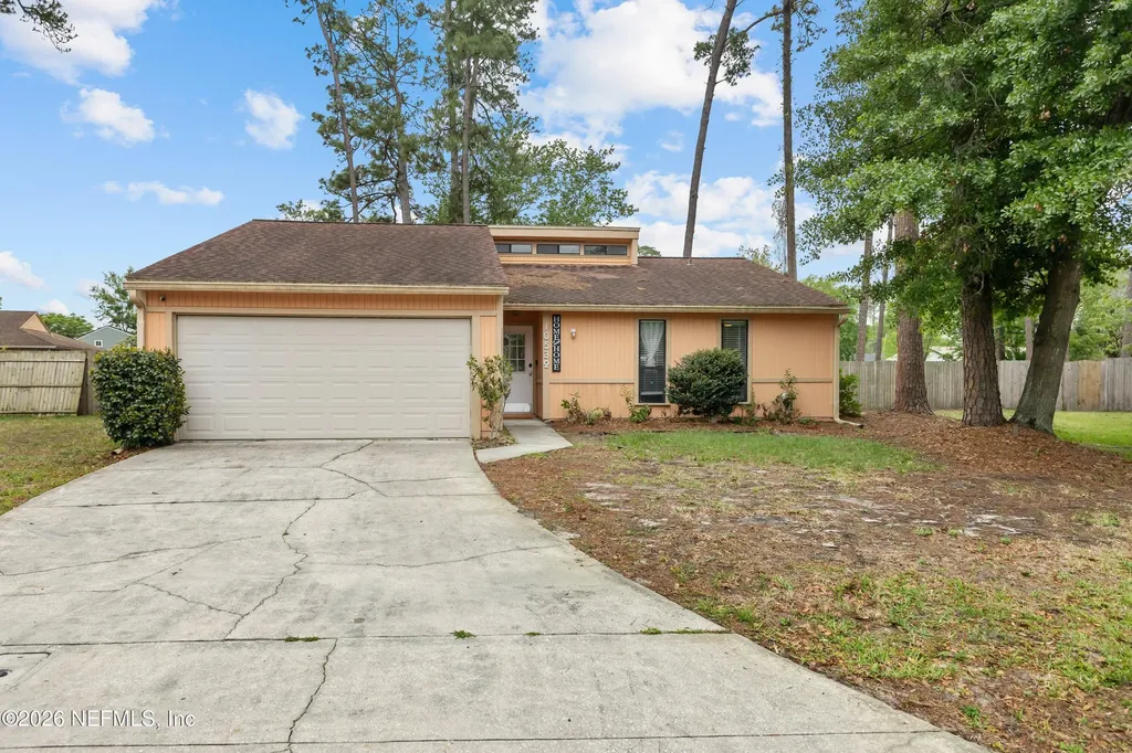 10532 Arrowhead Court Jacksonville FL 32257