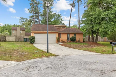 10532 Arrowhead Court Jacksonville FL 32257