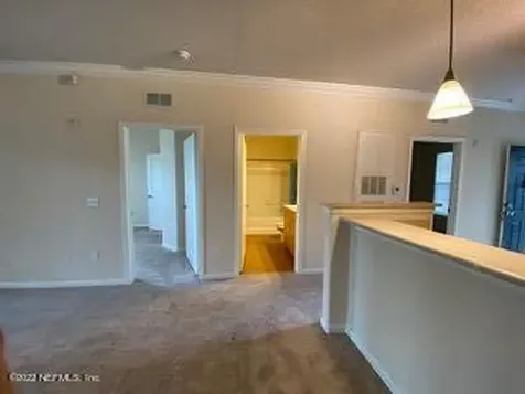 8290 Gate Parkway W Jacksonville FL 32216