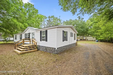 4318 Deerfield Circle W Macclenny FL 32063