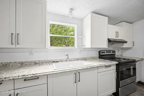 4318 Deerfield Circle W Macclenny FL 32063