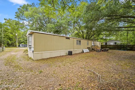 4318 Deerfield Circle W Macclenny FL 32063