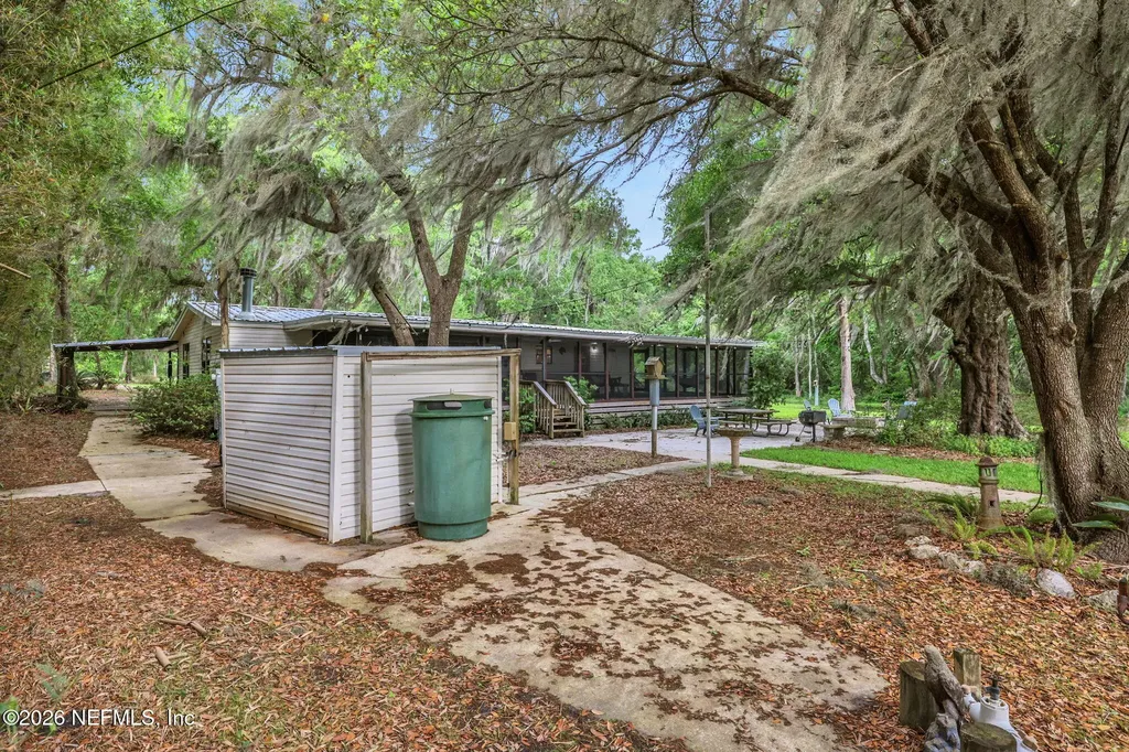 6589 Seldom Rest Road Green Cove Springs FL 32043