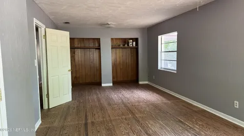 1942 State Road 20 Hawthorne FL 32640