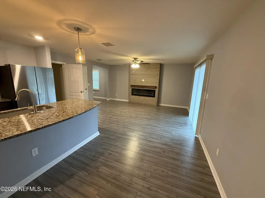 8574 Newnan Lake Drive Macclenny FL 32063