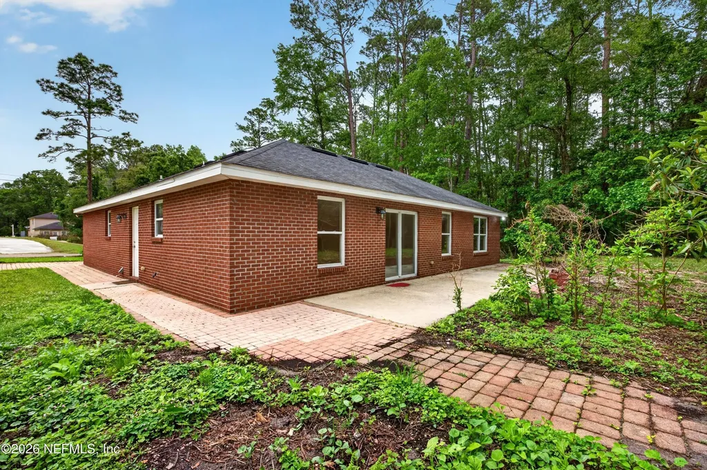8724 Gum Street Jacksonville FL 32244