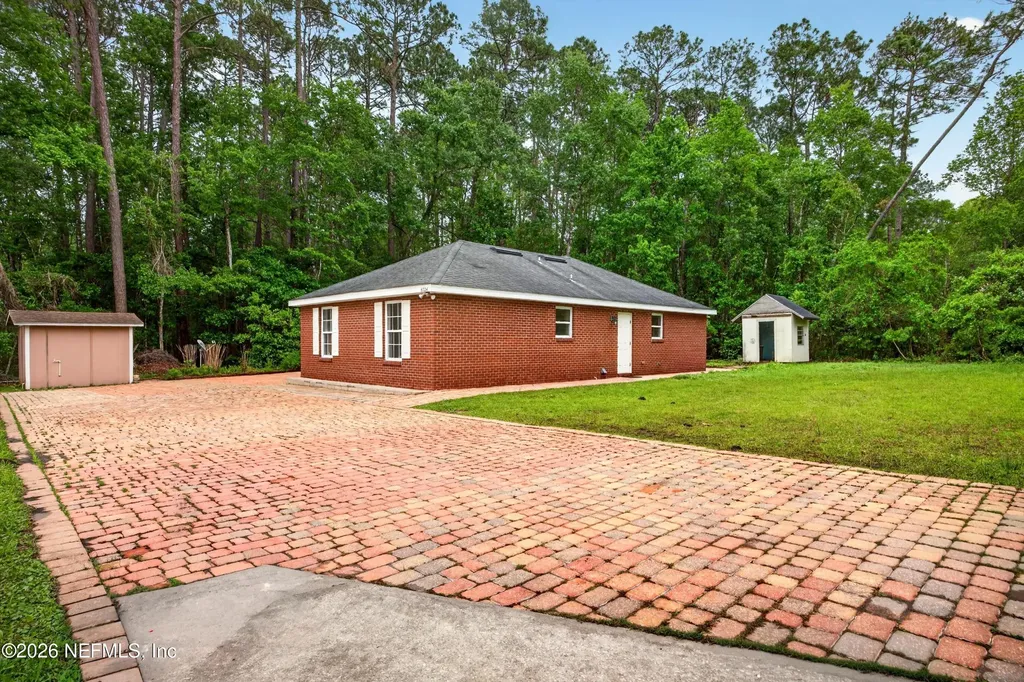 8724 Gum Street Jacksonville FL 32244
