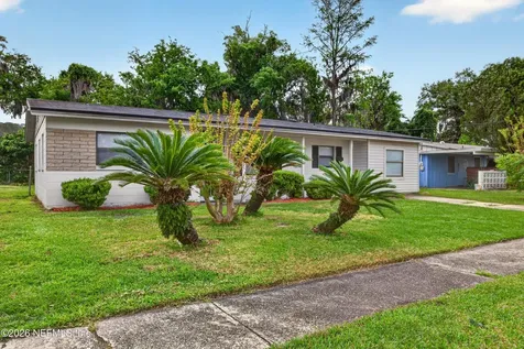 2839 Loran Drive N Jacksonville FL 32216
