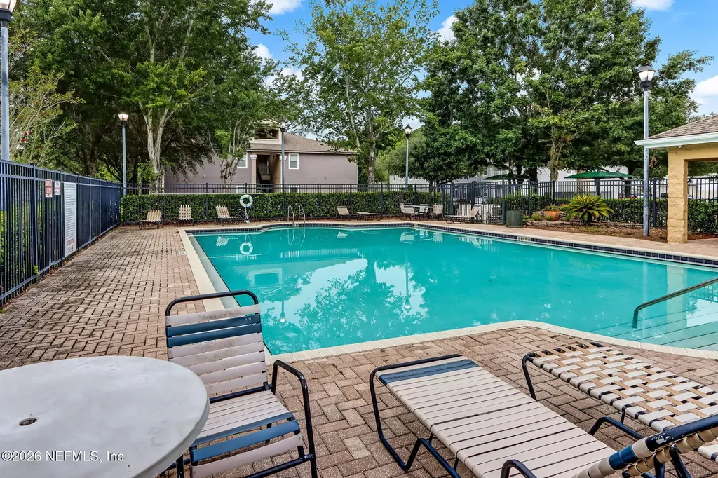 6075 Maggies Circle Jacksonville FL 32244