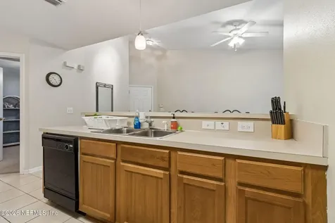 6075 Maggies Circle Jacksonville FL 32244