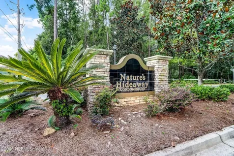 6075 Maggies Circle Jacksonville FL 32244