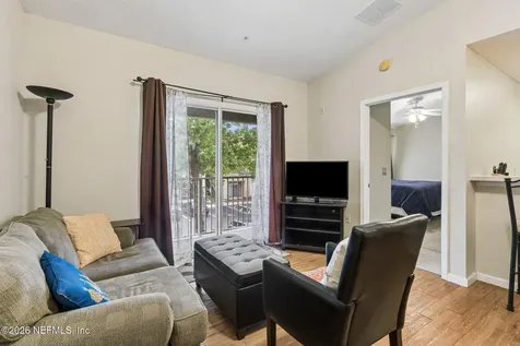 6075 Maggies Circle Jacksonville FL 32244