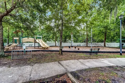 6075 Maggies Circle Jacksonville FL 32244
