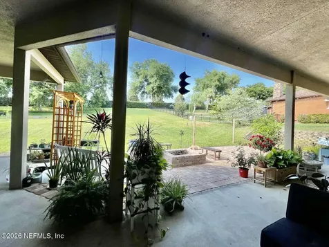 16325 Magnolia Bluff Drive Montverde FL 34756