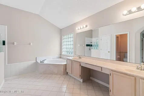 4526 Princess Labeth Court Jacksonville FL 32258