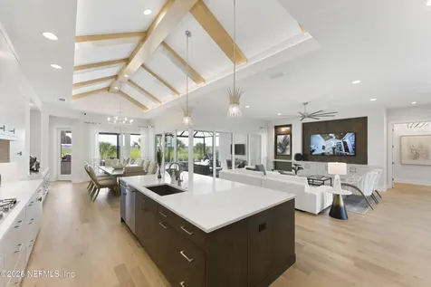 274 N Roscoe Boulevard Ponte Vedra Beach FL 32082