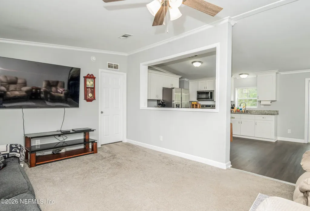 10543 Oak Hill Road Glen St. Mary FL 32040