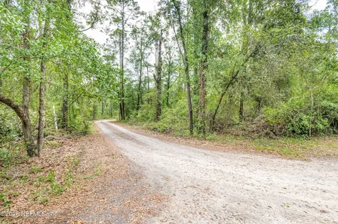 10543 Oak Hill Road Glen St. Mary FL 32040
