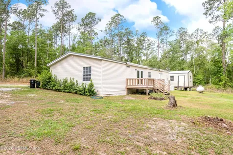 10543 Oak Hill Road Glen St. Mary FL 32040