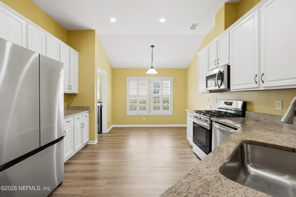6448 Ginnie Springs Road Jacksonville FL 32258