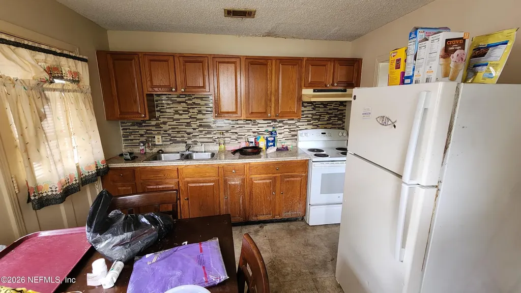 1003 Dixon Street Jacksonville FL 32254
