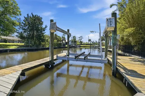 2439 Pirate Court Jacksonville FL 32224