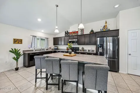 9676 Price Park Drive Jacksonville FL 32257
