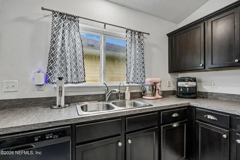 9676 Price Park Drive Jacksonville FL 32257
