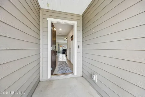9676 Price Park Drive Jacksonville FL 32257